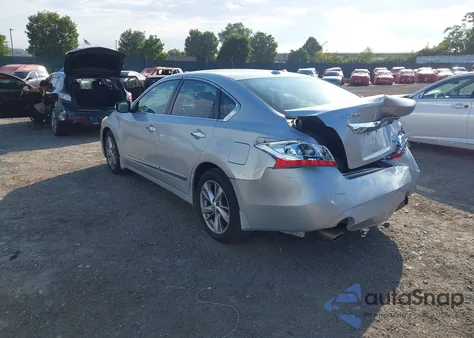 2015 Nissan Altima 2.5 Sv from USA, damaged, VIN 1N4AL3AP2FC204580